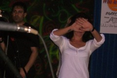 06-10-28_WhoKnows-pic09
