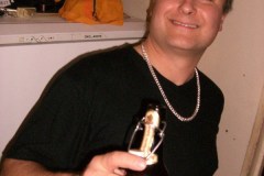 06-10-28_WhoKnows-pic12