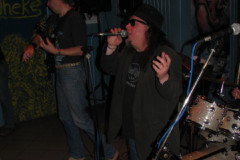 Triple-Trouble-2802090023