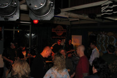 Yellow-circle-121220090008