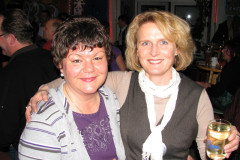 Yellow-circle-121220090014