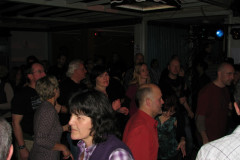 Yellow-circle-121220090032