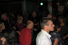 Yellow-circle-121220090033