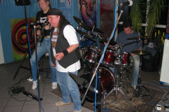 Triple-Trouble-0805100002