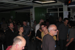 Yellow-Circle-101211-14