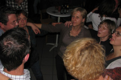 Yellow-Circle-101211-17