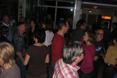 Yellow-Circle-101211-4